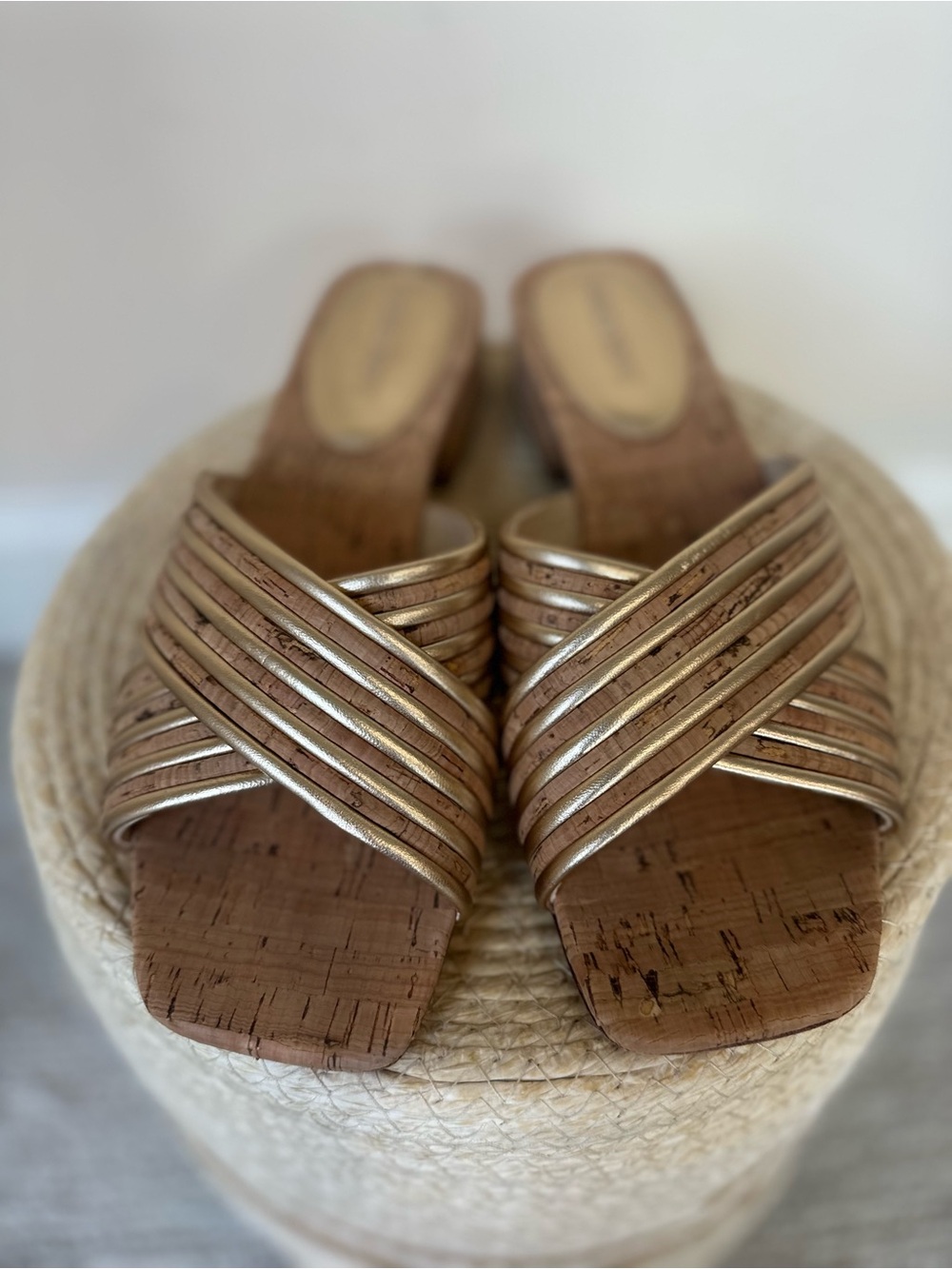 J. McLaughlin Gold Cork Slide Sandals Square Toe Block Heel Women’s 9 Leather So